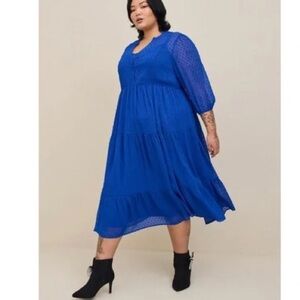 Torrid Maxi Chiffon Clip Dot Pleated Blue Dress Size Large/12